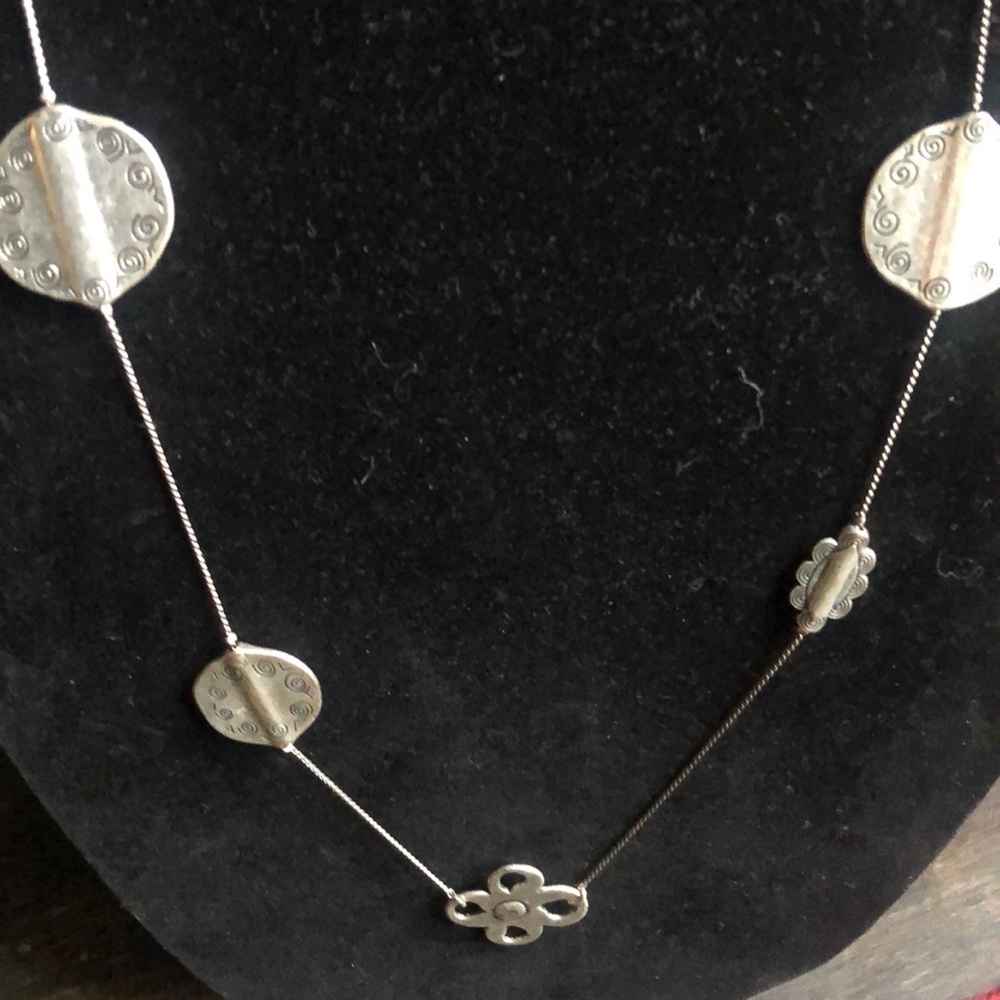 Necklace - Picture 2 of 4